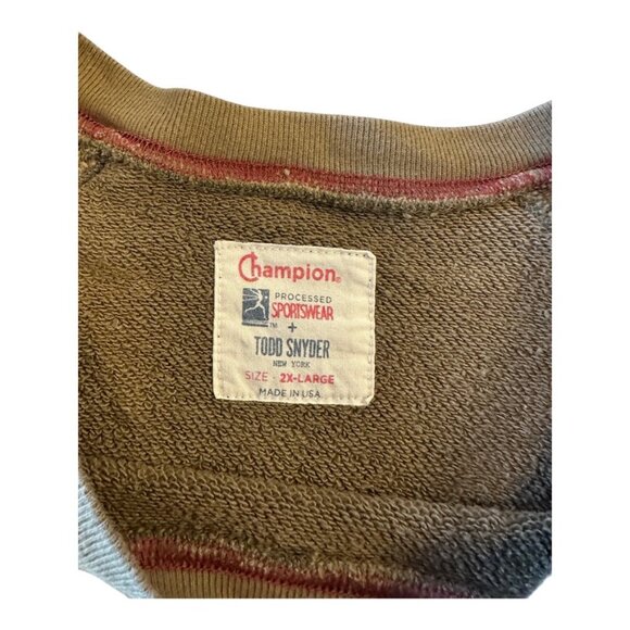 Champion by Todd Snyder Short Sleeve Camo Fleece – XXL - Picture 2 of 4